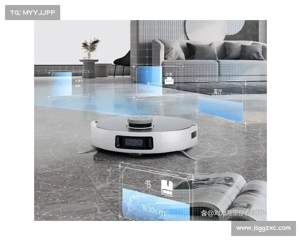 成都世运会科技创新展现扫地机器人超长时间高效作业清洁足球场级面积